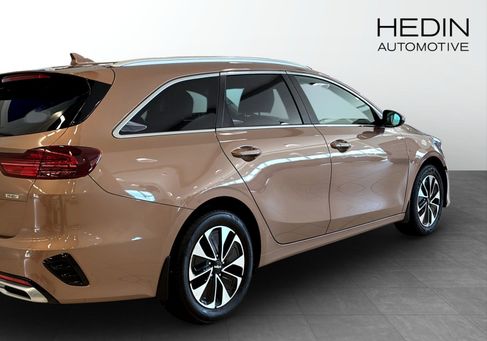 Kia Cee'd Sportswagon, 2022