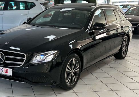 Mercedes-Benz E 300, 2020 2