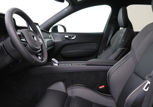 Volvo XC60, 2026 3