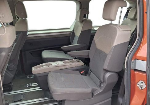 Volkswagen Multivan, 2022 3