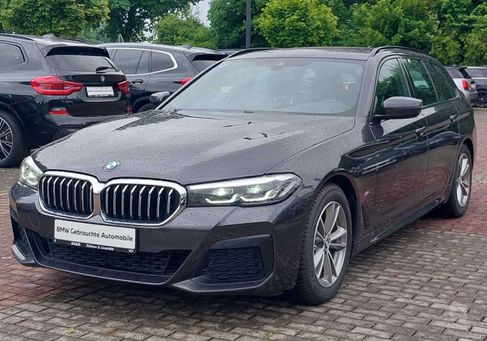 BMW 520, 2022