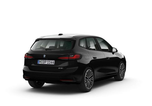 BMW 216, 2023