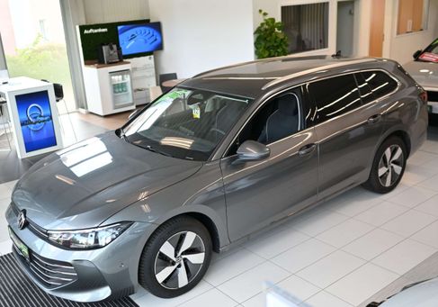 Volkswagen Passat Variant, 2025 2