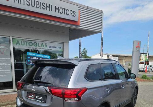 Mitsubishi Outlander, 2021