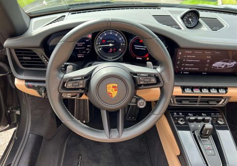 Porsche 992, 2022