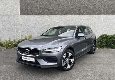 Volvo V60 Cross Country, 2019