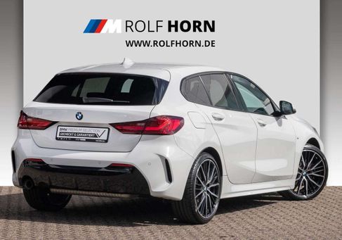 BMW 118, 2022 2