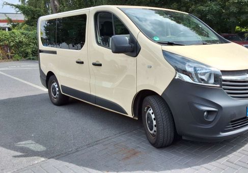 Opel Vivaro, 2018 2