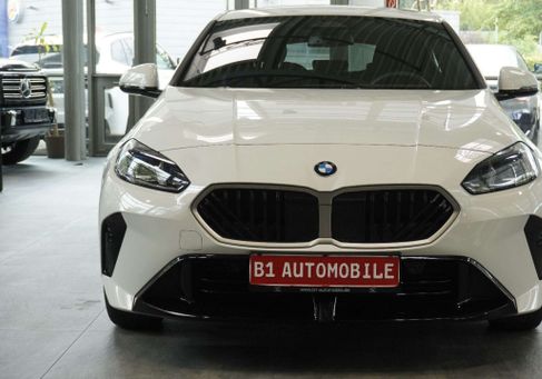 BMW 118, 2025 2