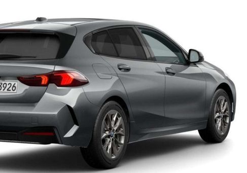BMW 120, 2025