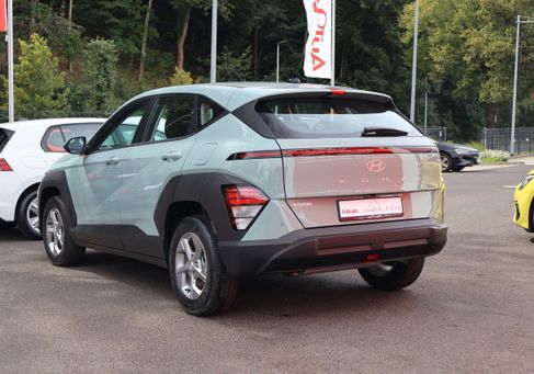Hyundai Kona, 2023 3