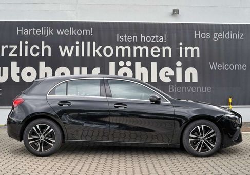 Mercedes-Benz A 200, 2025