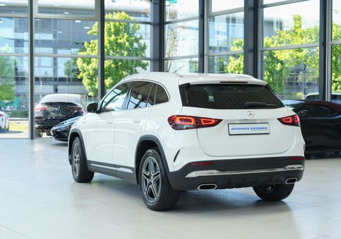 Mercedes-Benz GLA 250, 2020