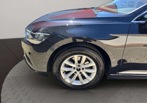 Volkswagen Passat Variant, 2024 3