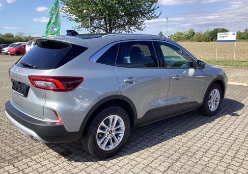 Ford Kuga, 2025