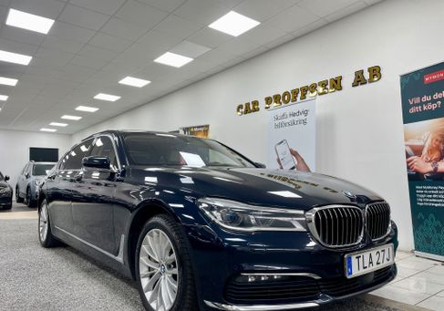 BMW 750, 2017