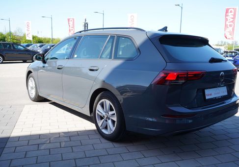 Volkswagen Golf, 2021 3