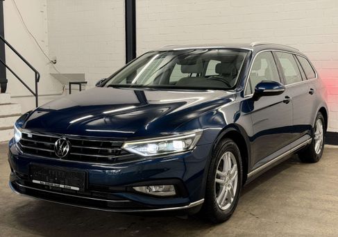 Volkswagen Passat Variant, 2022 3