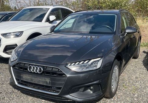 Audi A4, 2023 2