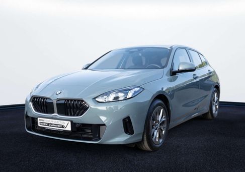 BMW 120, 2025
