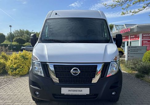 Nissan Interstar, 2022