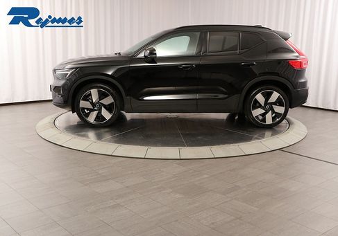 Volvo XC40, 2024 3