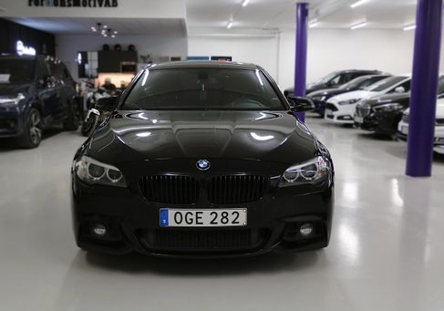 BMW 520, 2016
