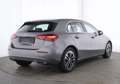 Mercedes-Benz A 180, 2025