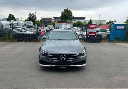 Mercedes-Benz E 200, 2020 2