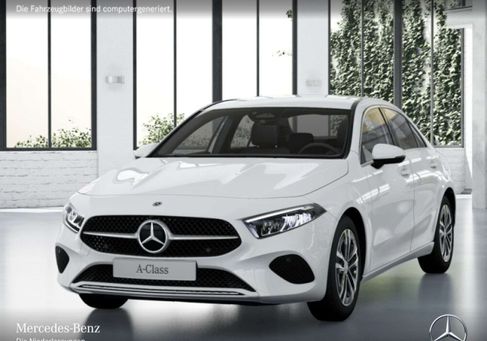 Mercedes-Benz A 180, 2025