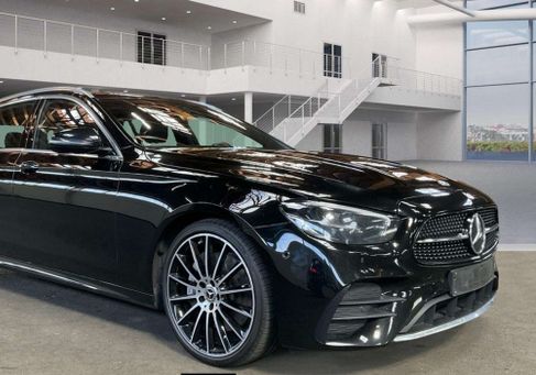 Mercedes-Benz E 400, 2023