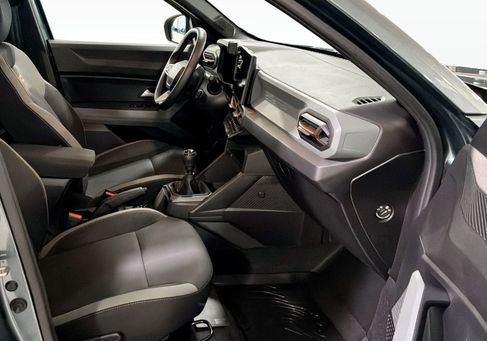 Dacia Duster, 2025 3