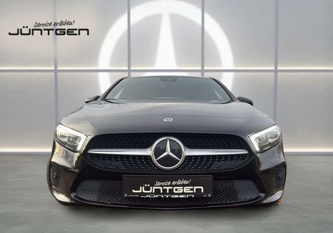Mercedes-Benz A 200, 2022 2