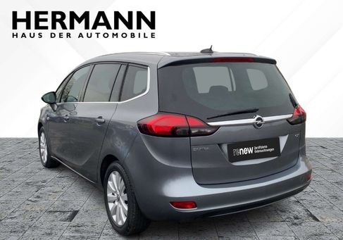 Opel Zafira, 2018