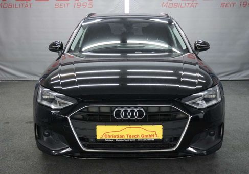 Audi A4, 2022