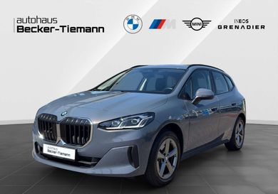 BMW 220, 2025