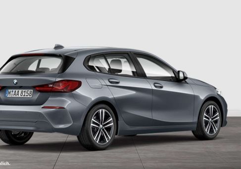 BMW 118, 2023