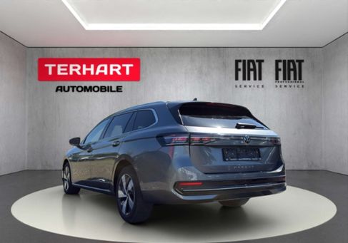 Volkswagen Passat Variant, 2025