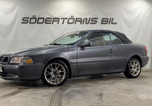 Volvo C70, 2004