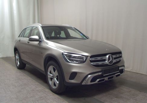 Mercedes-Benz GLC 300, 2020