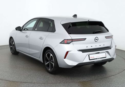 Opel Astra, 2024 3
