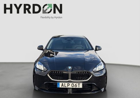 BMW 120, 2025