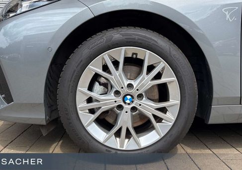 BMW 120, 2025