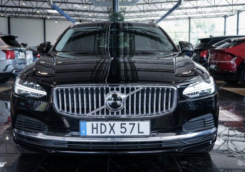 Volvo V90, 2023