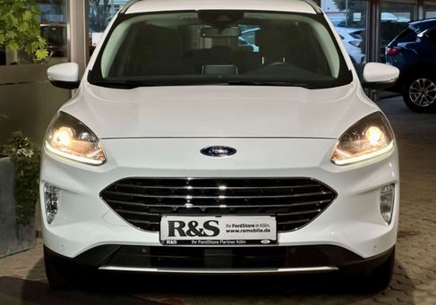 Ford Kuga, 2022