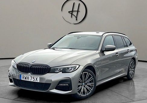 BMW 330, 2021