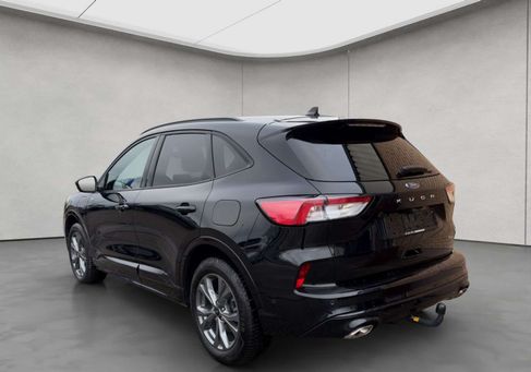 Ford Kuga, 2022