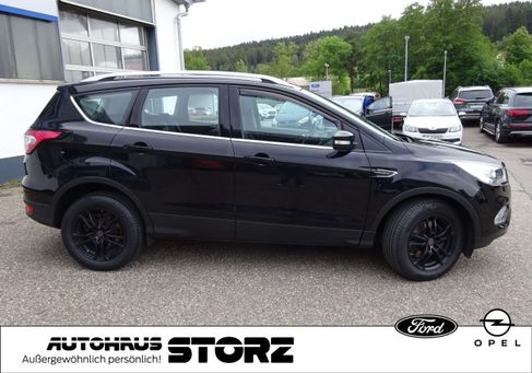 Ford Kuga, 2019