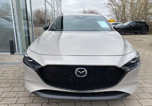 Mazda 3, 2026