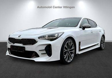 Kia Stinger, 2017